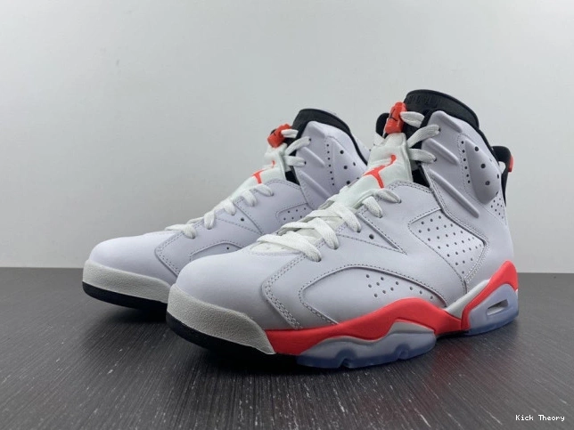 Kicktheory (2014) Jordan Infrared White Retro 384664-123 6 0804